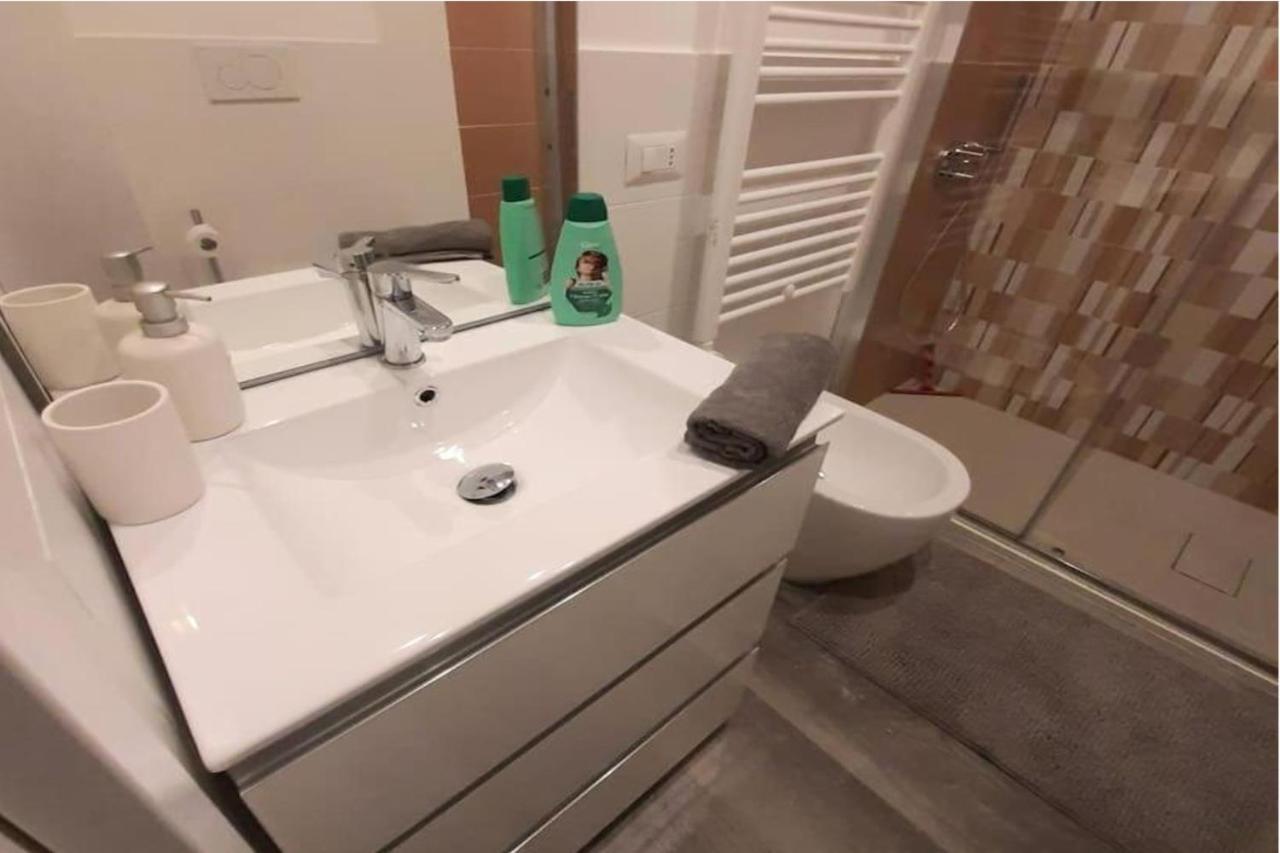 Appartamento In Centro A Milano Con A/C & Wi-Fi Exteriör bild